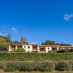 Des Moulins By Interhome קבלייר-סור-מר