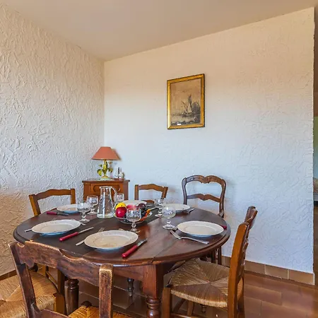 Des Moulins By Interhome דירה *